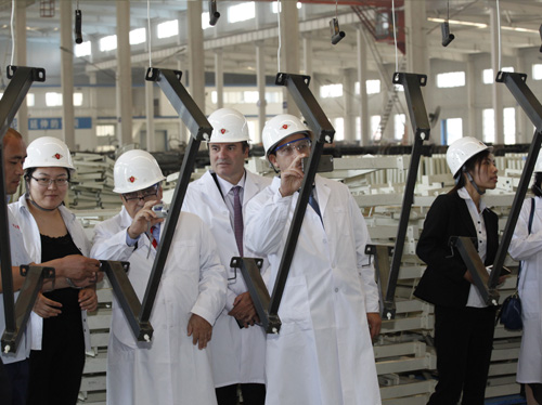 河北亚星假网一比一医疗设备有限公司